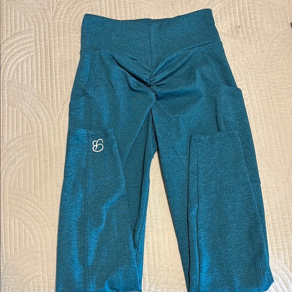 Bombshell Sportswear Teal Leggings - Picture 5 of 5